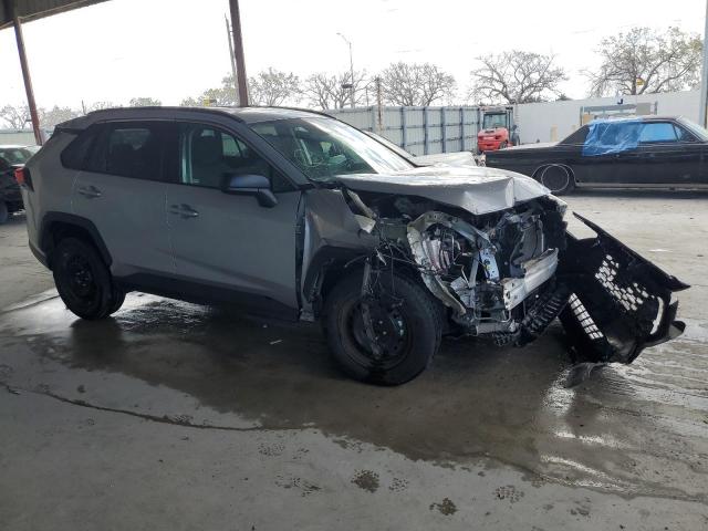 Photo 4 from auction – 2021 TOYOTA RAV4 LE with VIN 2T3F1RFVXMW185528
