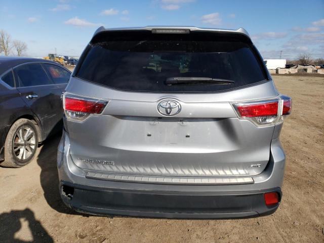 Photo 6 from auction – 2016 TOYOTA HIGHLANDER with VIN 5TDBKRFH1GS282113