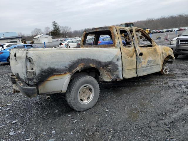 Photo 3 from auction – 2002 FORD F150 with VIN 1FTRX18L82NA95503