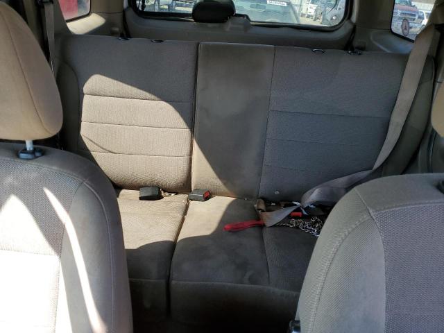 Photo 10 from auction – 2002 FORD ESCAPE XLT with VIN 1FMCU04112KB67054
