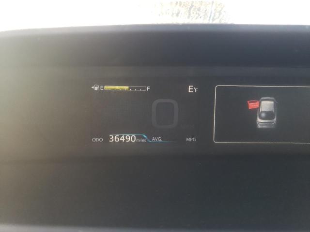 Photo 9 from auction – 2018 TOYOTA PRIUS with VIN JTDKBRFU7J3587721