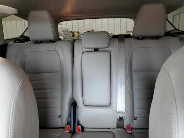 Photo 10 from auction – 2018 FORD ESCAPE SEL with VIN 1FMCU9HD5JUA39315