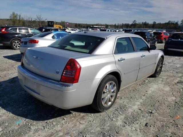 Photo 3 from auction – 2007 CHRYSLER 300C with VIN 2C3KA63H97H741266