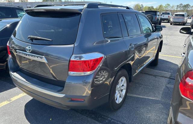 Photo 4 from auction – 2013 TOYOTA HIGHLANDER with VIN 5TDZK3EH4DS129282