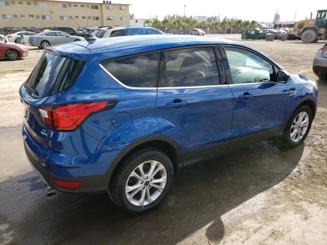 Photo 3 from auction – 2019 FORD ESCAPE SE with VIN 1FMCU9GD7KUC42998
