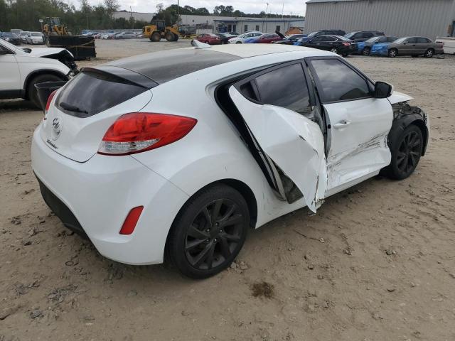 Photo 3 from auction – 2016 HYUNDAI VELOSTER with VIN KMHTC6AD4GU266631
