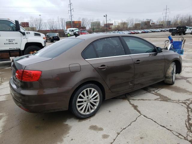 Photo 3 from auction – 2011 VOLKSWAGEN JETTA SEL with VIN 3VWLZ7AJ9BM330882