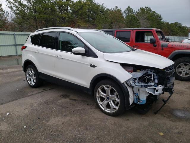 Photo 4 from auction – 2019 FORD ESCAPE with VIN 1FMCU9J94KUB91383