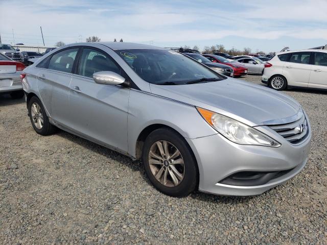 Photo 4 from auction – 2014 HYUNDAI SONATA GLS with VIN 5NPEB4AC2EH879060