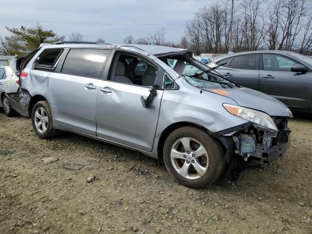 Photo 4 from auction – 2013 TOYOTA SIENNA LE with VIN 5TDKK3DC4DS318294