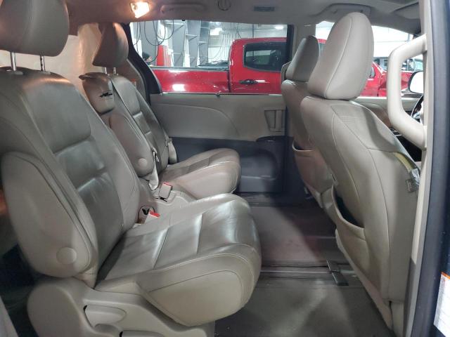 Photo 11 from auction – 2015 TOYOTA SIENNA XLE with VIN 5TDYK3DC3FS674443