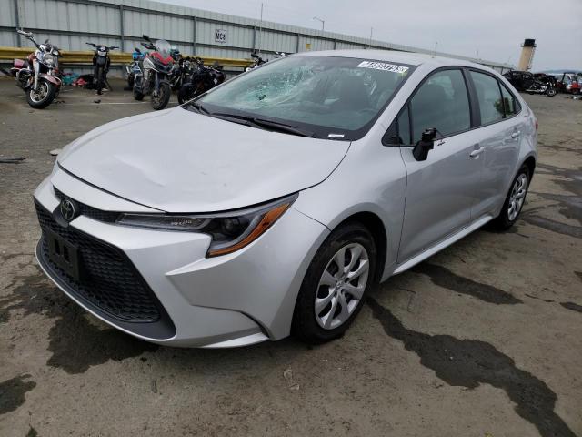 TOYOTA COROLLA LE 2022 with VIN 5YFEPMAE1NP318161 - Photo from auction