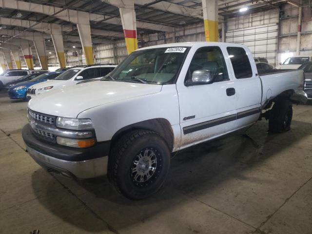 CHEVROLET SILVERADO 2000 with VIN 1GCEK19T6YZ251647 - Photo from auction