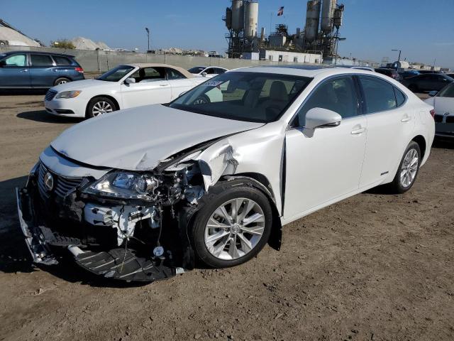 LEXUS ES 300H 2015 with VIN JTHBW1GG3F2100119 - Photo from auction