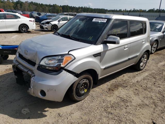 KIA SOUL + 2010 with VIN KNDJT2A27A7103707 - Photo from auction