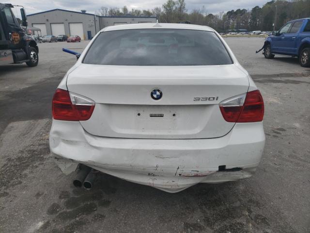 Photo 6 from auction – 2006 BMW 330 I with VIN WBAVB33586KR80208