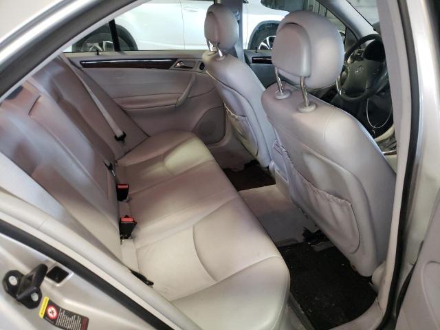 Photo 10 from auction – 2002 MERCEDES-BENZ C 240 with VIN WDBRF61J92F150591