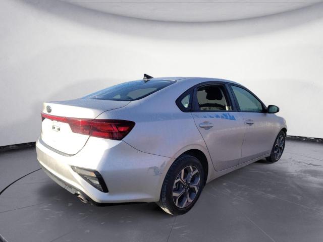 Photo 3 from auction – 2021 KIA FORTE FE with VIN 3KPF24AD2ME363376