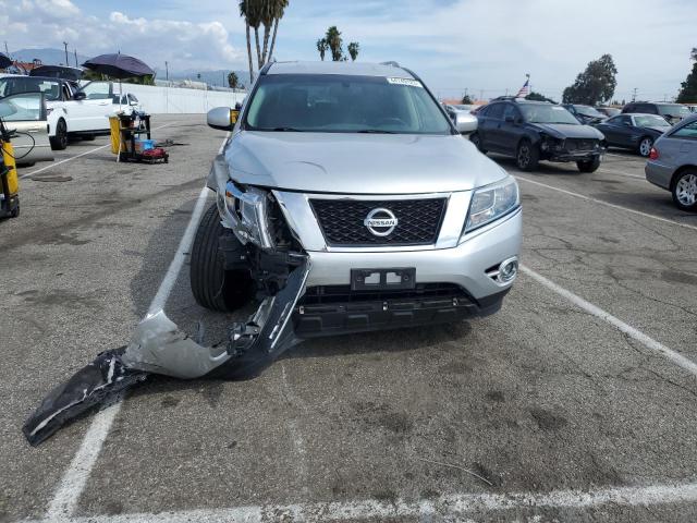 Photo 5 from auction – 2016 NISSAN PATHFINDER with VIN 5N1AR2MM2GC643666