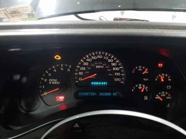 Photo 9 from auction – 2003 CHEVROLET SILVERADO with VIN 2GCEK19T331204903
