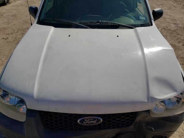 Photo 11 from auction – 2005 FORD ESCAPE XLT with VIN 1FMCU03105KB86443