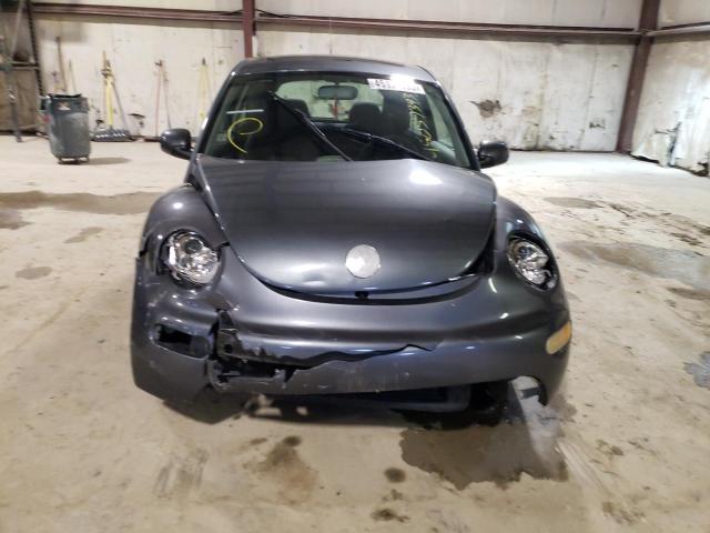 Photo 5 from auction – 2003 VOLKSWAGEN NEW BEETLE with VIN 3VWCK21C23M401592