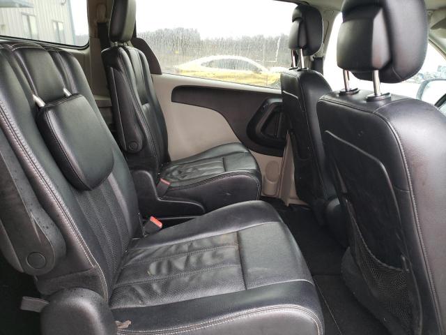 Photo 11 from auction – 2012 CHRYSLER TOWN & COU with VIN 2C4RC1BG3CR313679