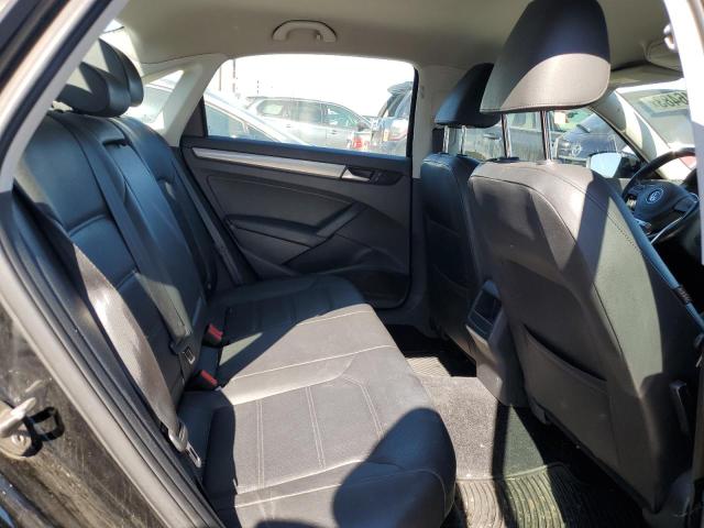 Photo 10 from auction – 2015 VOLKSWAGEN PASSAT S with VIN 1VWAS7A34FC111087