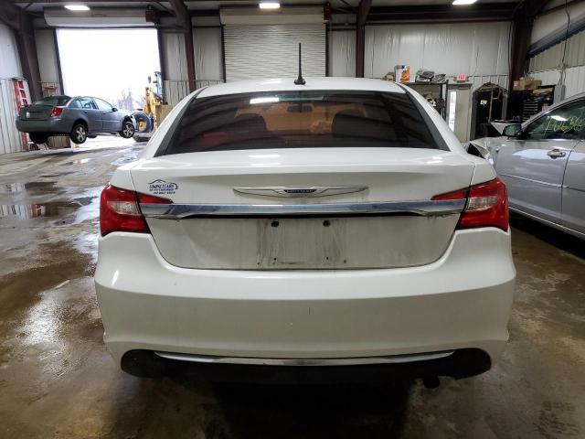 Photo 6 from auction – 2012 CHRYSLER 200 TOURIN with VIN 1C3CCBBB3CN113774