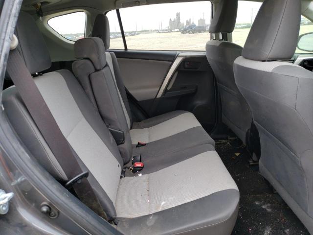 Photo 11 from auction – 2015 TOYOTA RAV4 LE with VIN JTMZFREV2FD048793