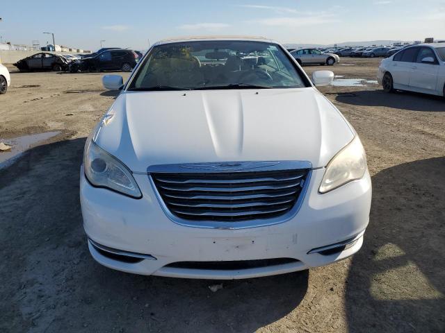 Photo 5 from auction – 2014 CHRYSLER 200 TOURIN with VIN 1C3BCBEB6EN158041