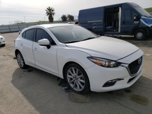 Photo 4 from auction – 2017 MAZDA 3 TOURING with VIN 3MZBN1L71HM154280