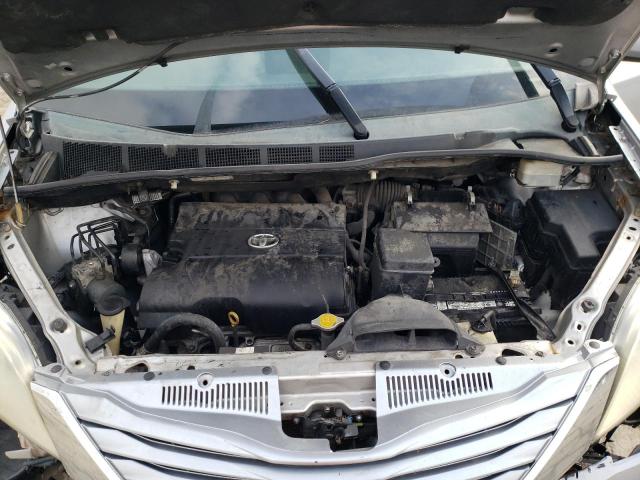 Photo 12 from auction – 2011 TOYOTA SIENNA XLE with VIN 5TDYK3DCXBS056627