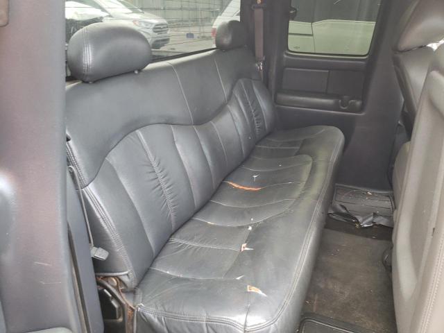 Photo 10 from auction – 2000 CHEVROLET SILVERADO with VIN 2GCEC19T0Y1125449
