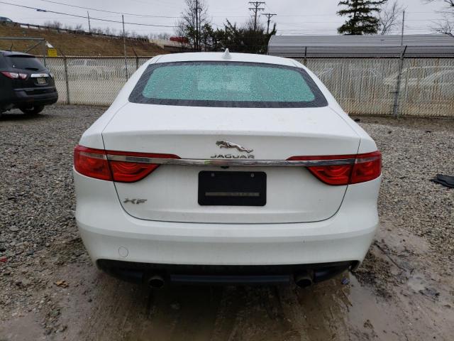 Photo 6 from auction – 2018 JAGUAR XF PREMIUM with VIN SAJBJ4FX7JCY69293