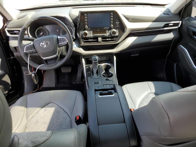 Photo 8 from auction – 2022 TOYOTA HIGHLANDER with VIN 5TDABRCH5NS537651