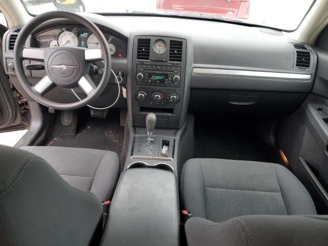 Photo 8 from auction – 2008 CHRYSLER 300 LX with VIN 2C3LA43R98H126011