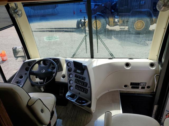 Photo 5 from auction – 2009 FREIGHTLINER CHASSIS XC with VIN 4UZAB2DT09CAE4200