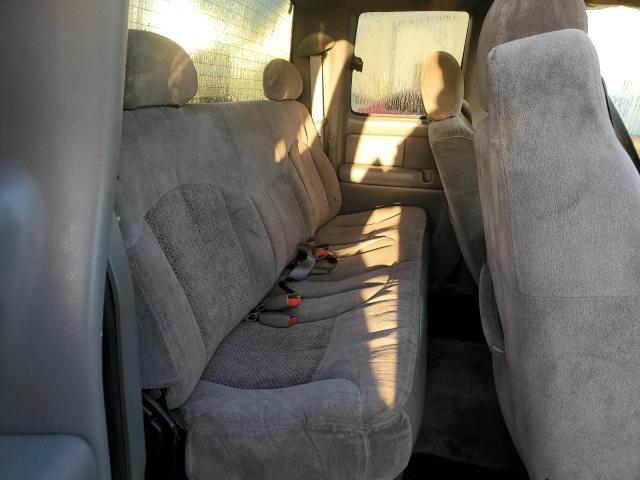 Photo 10 from auction – 2000 CHEVROLET SILVERADO with VIN 2GCEC19T0Y1203986
