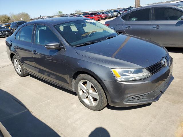 Photo 4 from auction – 2011 VOLKSWAGEN JETTA TDI with VIN 3VWLL7AJ3BM060727
