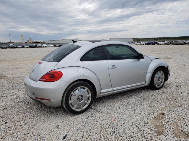 Photo 3 from auction – 2013 VOLKSWAGEN BEETLE with VIN 3VWJX7AT1DM677754
