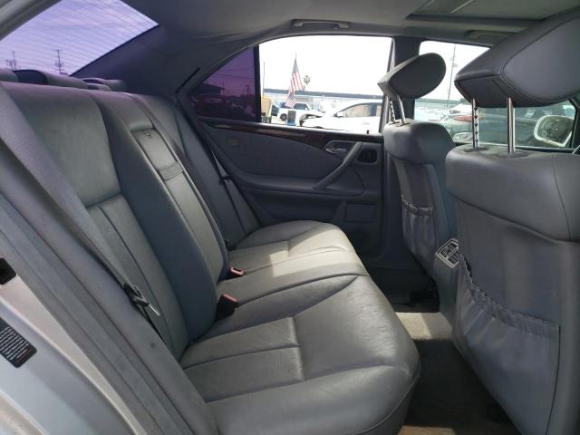 Photo 10 from auction – 2001 MERCEDES-BENZ E 430 with VIN WDBJF70J41B220699