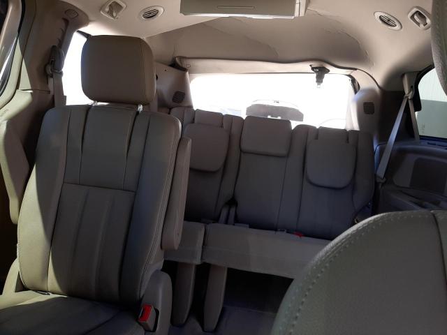 Photo 10 from auction – 2013 CHRYSLER TOWN & COU with VIN 2C4RC1CGXDR682765