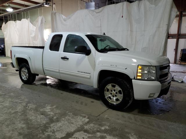 Photo 4 from auction – 2011 CHEVROLET SILVERADO with VIN 1GCRKSE36BZ434034