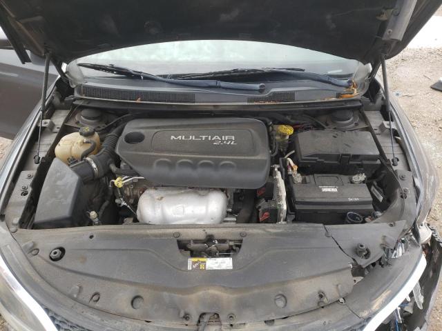 Photo 11 from auction – 2015 CHRYSLER 200 LIMITE with VIN 1C3CCCAB7FN693414