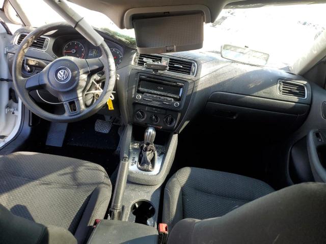 Photo 8 from auction – 2014 VOLKSWAGEN JETTA BASE with VIN 3VW2K7AJ7EM381205