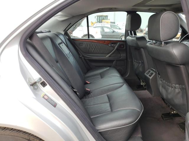 Photo 10 from auction – 2002 MERCEDES-BENZ E 320 with VIN WDBJF65J12B499436