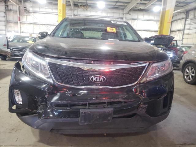 Photo 5 from auction – 2015 KIA SORENTO LX with VIN 5XYKTCA67FG570911