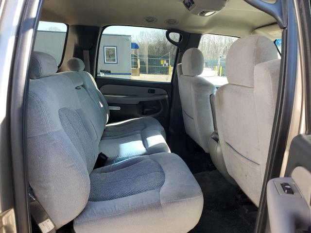 Photo 11 from auction – 2001 CHEVROLET SUBURBAN K with VIN 3GNFK16T01G169905