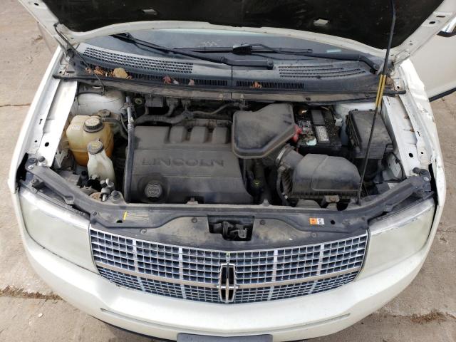 Photo 11 from auction – 2007 LINCOLN MKX with VIN 2LMDU68C87BJ06888